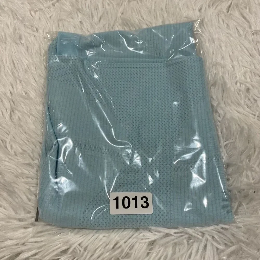 Lululemon Swifty Tech Racerback Tank Top in Blue Stripe Size 8